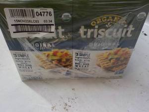 lot 242 image: 12 ct Triscuit Original Crackers 9 ...