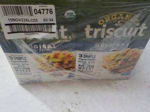 lot 243 image: 12 ct Triscuit Original Crackers 9 ...