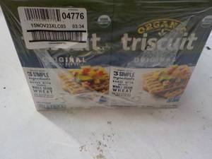 lot 246 image: 12 ct Triscuit Original Crackers 9 ...
