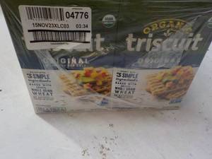 lot 245 image: 12 ct Triscuit Original Crackers 9 ...