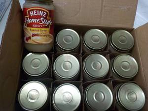 lot 248 image: 12 ct Heinz 12 oz Jars Roasted Turk...