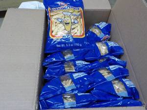 lot 254 image: 12 ct 5.3 oz bags Donde Bizcochitos...