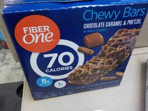 lot 292 image: 4 ct Fiber One Chewy Bars - 5 bars ...
