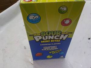 lot 321 image: 12 ct Sour Patch Mini Bites Assorte...