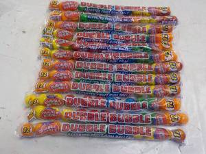 lot 343 image: Bubble Gum Balls...