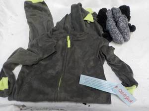 lot 11 image: Cat and Jack PJs  XS and Slippers...