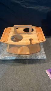 lot 36 image: Wooden Wine Glass Holder Tray