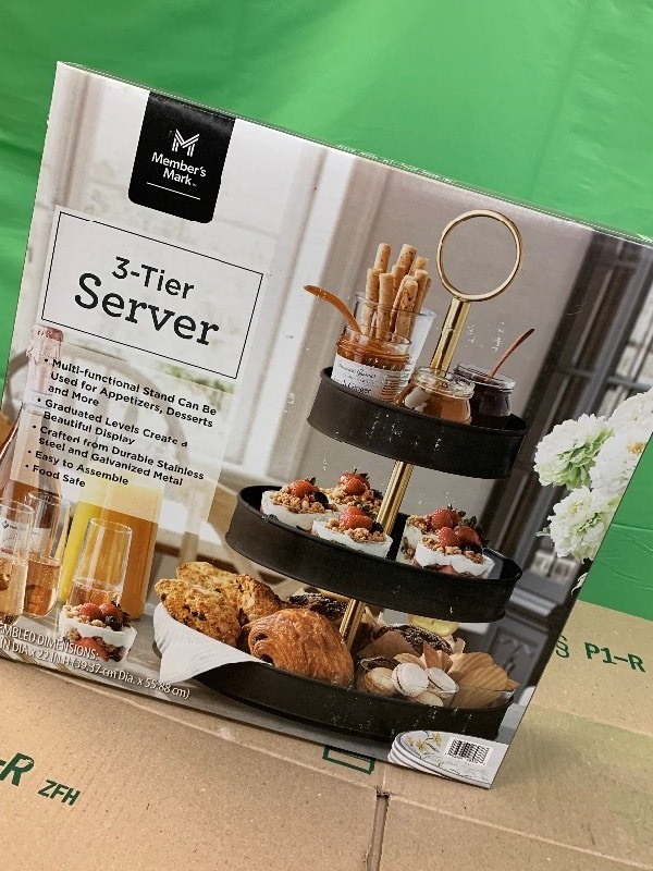 lot 7 image: NIB Members Mark 3 Tier Serving Stand