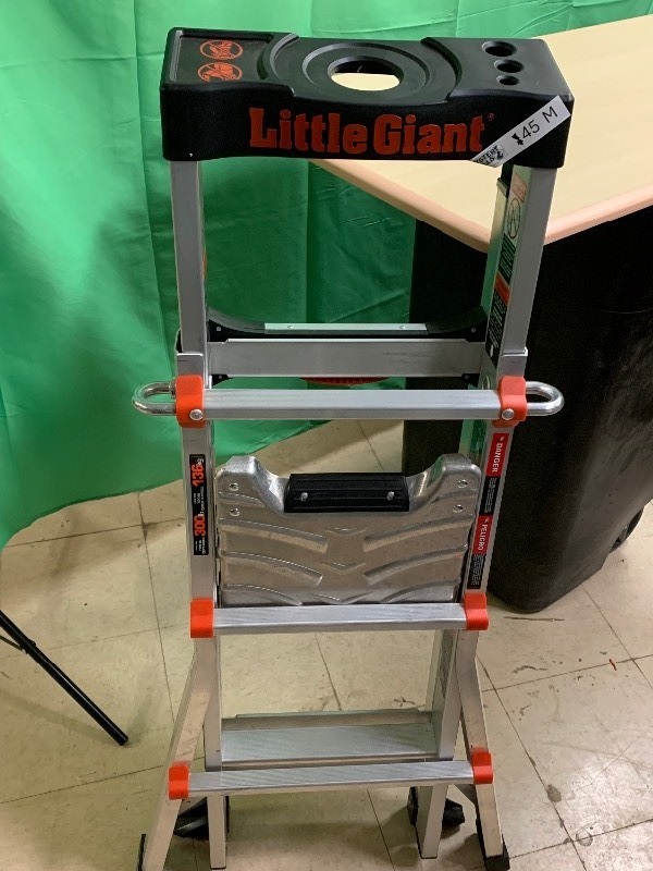 lot 45 image: Little Giant Smart Step Ladder