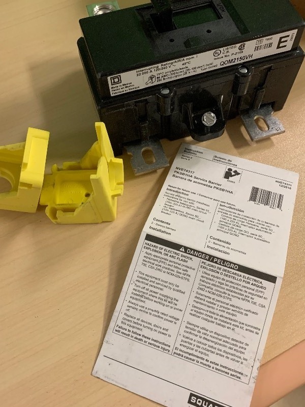 lot 165 image: Square D QOM2150VH 2 Pole Circuit Breaker