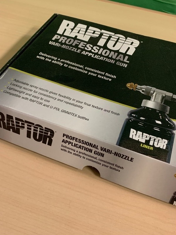 lot 177 image: Raptor Professional Vari-Nozzle Application Gun