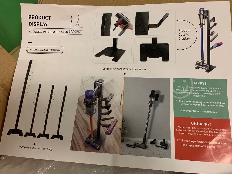 lot 194 image: Dyson Vacuum Cleaner Bracket