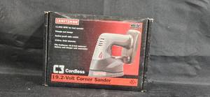 lot 79 image: Craftsman 19.2-Volt Cordless Corner Sander Model #11570 - in orig box