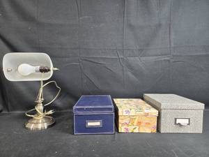 lot 171 image: Set of 3 Decorative Storage Boxes and Vintage-style Desk Lamp