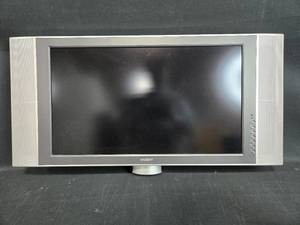 lot 188 image: Maxent 27-Inch Flat Screen TV with Remote - untested
