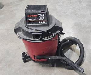 lot 147 image: Craftsman 16 Gallon WetDry Vacuum with Hose - untested