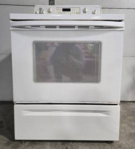 lot 242 image: Whirlpool Gold Super Capacity Electric Oven with Self-Cleaning Feature