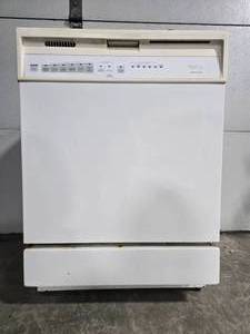 lot 243 image: Whirlpool Gold Quiet Wash Plus Dishwasher