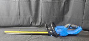 lot 253 image: Kobalt 24V Max Brushless Hedge Trimmer