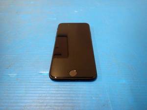 lot 19 image: Apple&nbspiPhone SE (2020) A2275  64GB of storage  Cellular Carrier Unlocked  Includes Charging Cable 