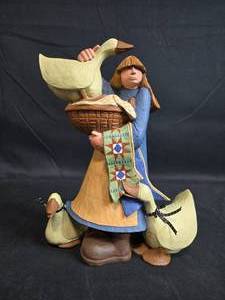 lot 107 image: Williraye Studio Project Patchwork Figurine with Geese