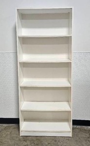 lot 118 image: White 5-Shelf Bookcase