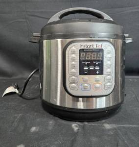 lot 172 image: Used Instant Pot IP-DUO Pressure Cooker - untested