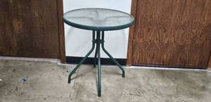 lot 206 image: Round Outdoor Patio Table with Glass Top