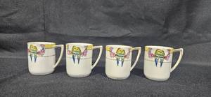 lot 282 image: Set of Vintage Noritake Parakeet Motif Coffee Mugs