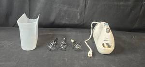 lot 33A image: Vintage Oster Hand Mixer with Attachments untested