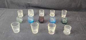 lot 361 image: Set of Vintage Shot Glasses in Various Designs and Colors