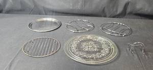 lot 403 image: Set of Vintage Glass Plates and Metal Trivets