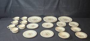 lot 427 image: Royal China Inc 22-K Gold Floral Dinnerware Set