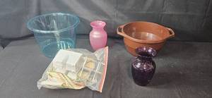 lot 450 image: Collection of Assorted Bowls and Vases including Kitchen Accessories