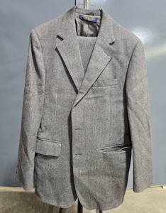 lot 462 image: Collection of Two Brooks Brothers Grey Suit Sets