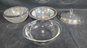 lot 512 image: Beautiful Crystal and Silver Tone Decorative Bowls