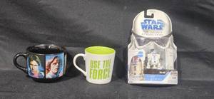 lot 517 image: Star Wars Collectible Set 2 Character Mugs and R2-D2 Figure