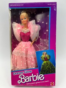 lot 14 image: Vintage Dream Glow Barbie Doll with Parasol