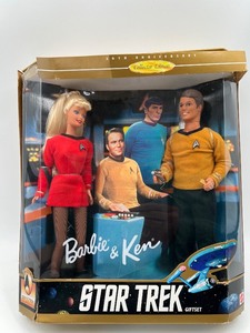 lot 33 image: Collectors Edition Barbie & Ken Star Trek 30th Anniversary Gift Set