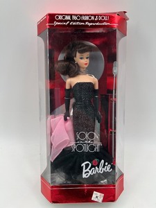 lot 96 image: Unopened 1996 Special Edition Solo in the Spotlight Barbie Doll - Brunette