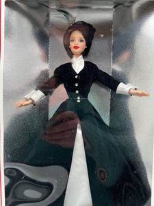 lot 126 image: Collector Edition Classique Collection Barbie Romantic Interlude