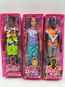 lot 160 image: Set of 3 Ken Fashionista Dolls in Original Packaging