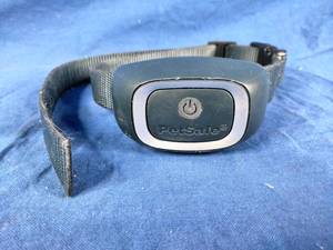 lot 155 image: PetSafe Static Bark Collar