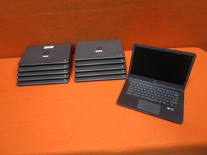 lot 110 image: (11) HP Chrome Books (3) for parts or repair