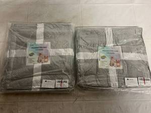 2 Reuseable Pee Pads for Dogs 65 x 48 & 36 x 41