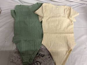 2 Packs of OQQ Women Body Suit Shirts - Large