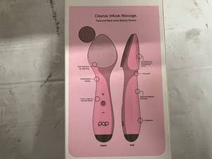 Pop Sonic Spade Facial Cleansing Device