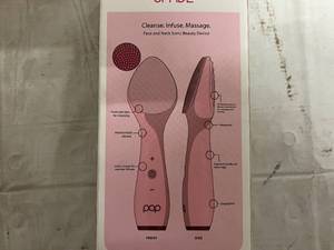 Pop Sonic Spade Facial Cleansing Device