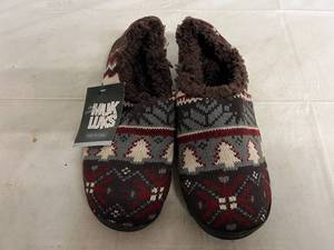 Pair of Brown Muk Luks Slippers - Size Medium