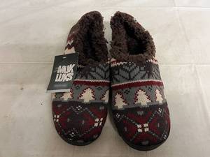 Pair of Brown Muk Luks Slippers - Size Medium